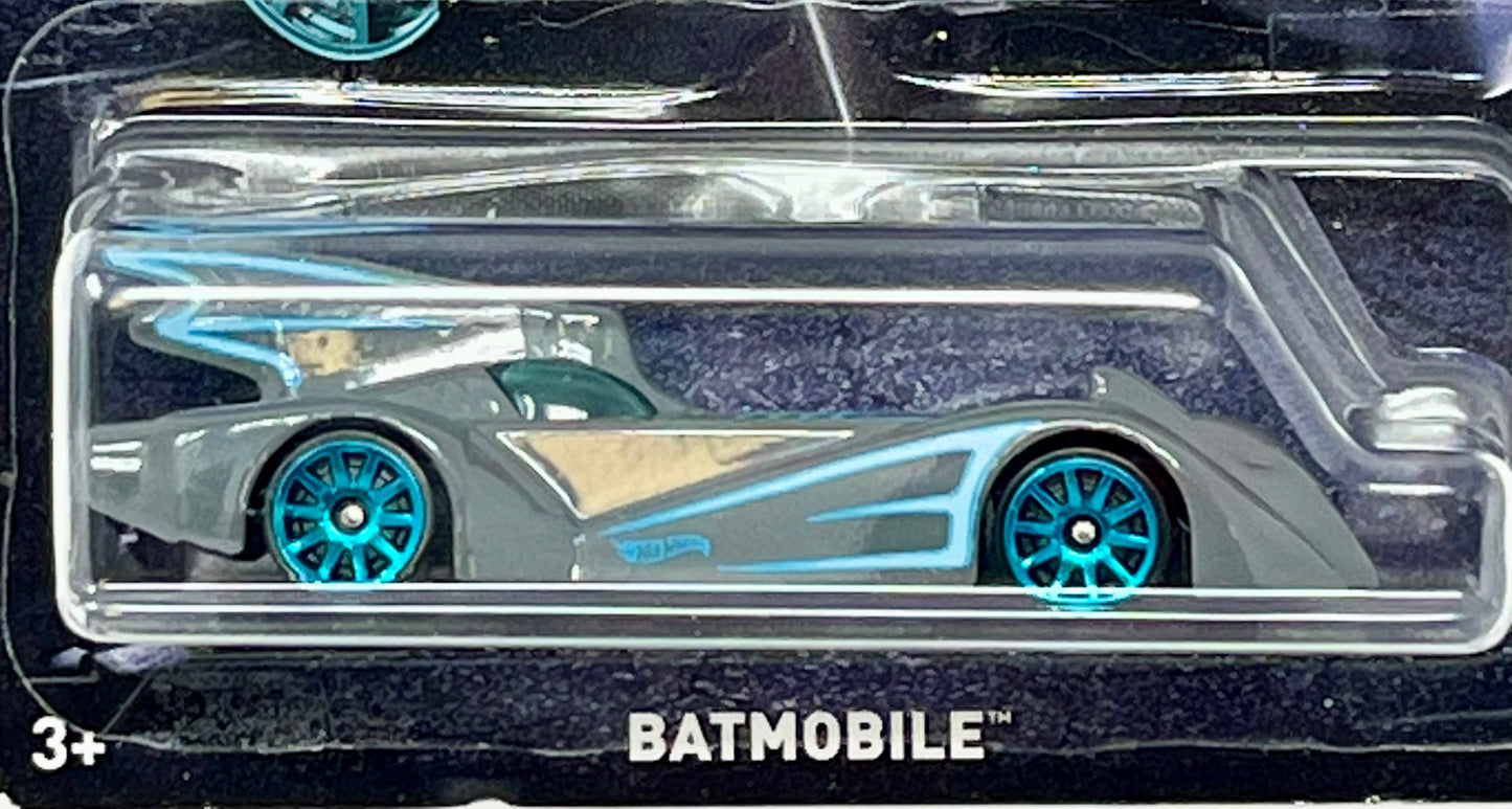 Hot Wheels Batman and Beyond Batmobile 1/5 DC Comics
