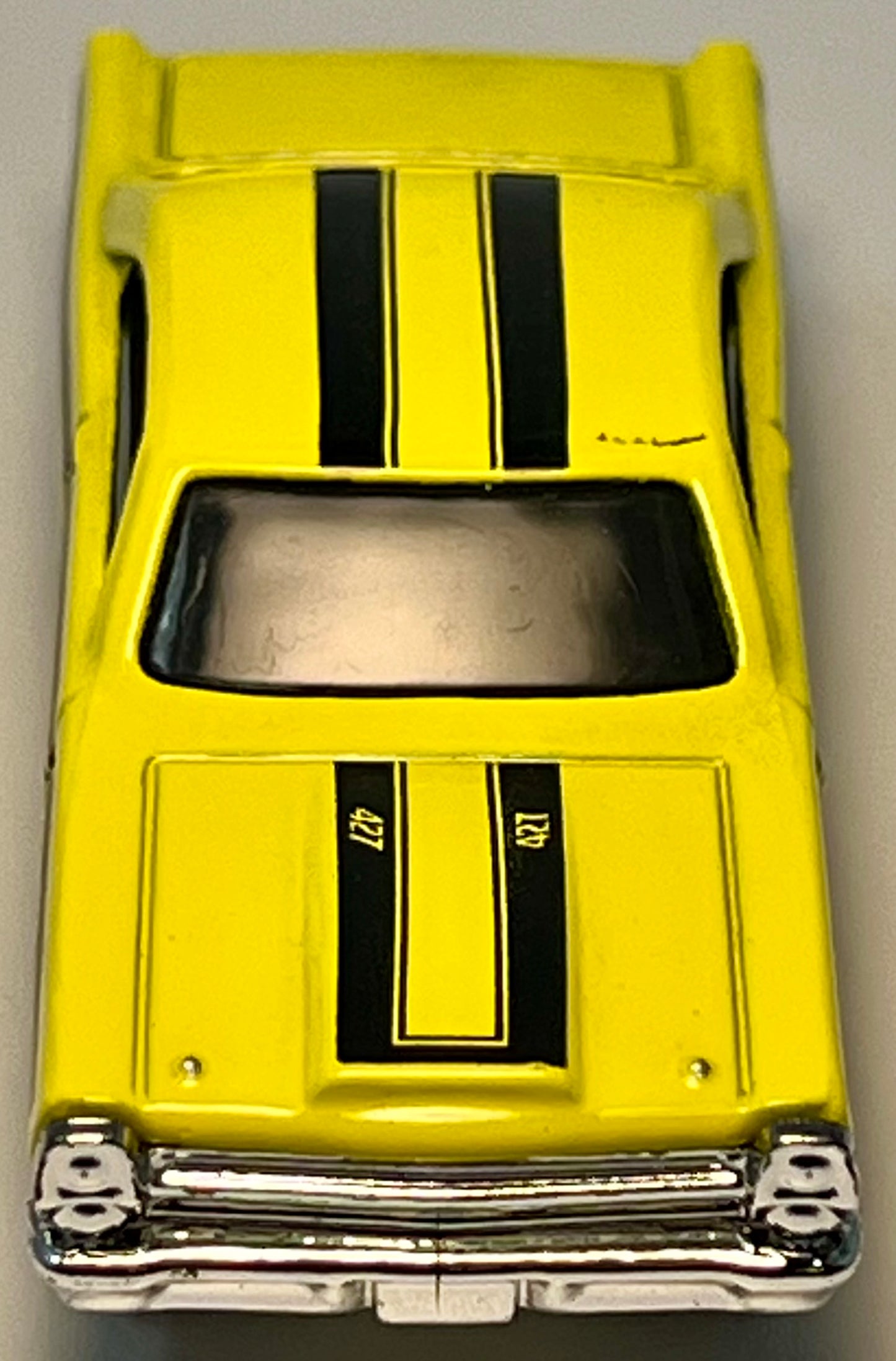 Hot Wheels 1966 Ford Fairlane W/ Protector 427 1/8