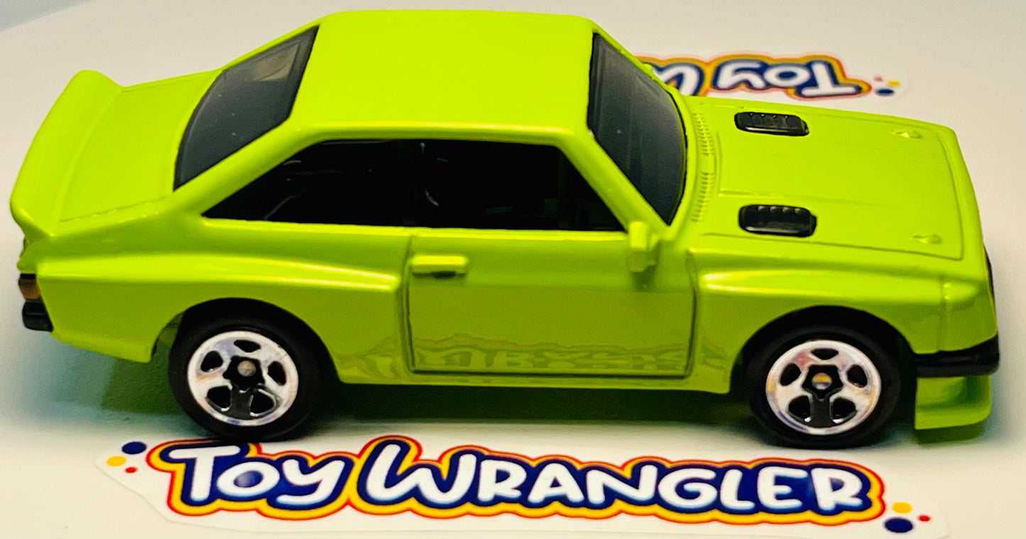Hot Wheels Ford Escort RS2000 (Neon Green) Retro Racers with Protector