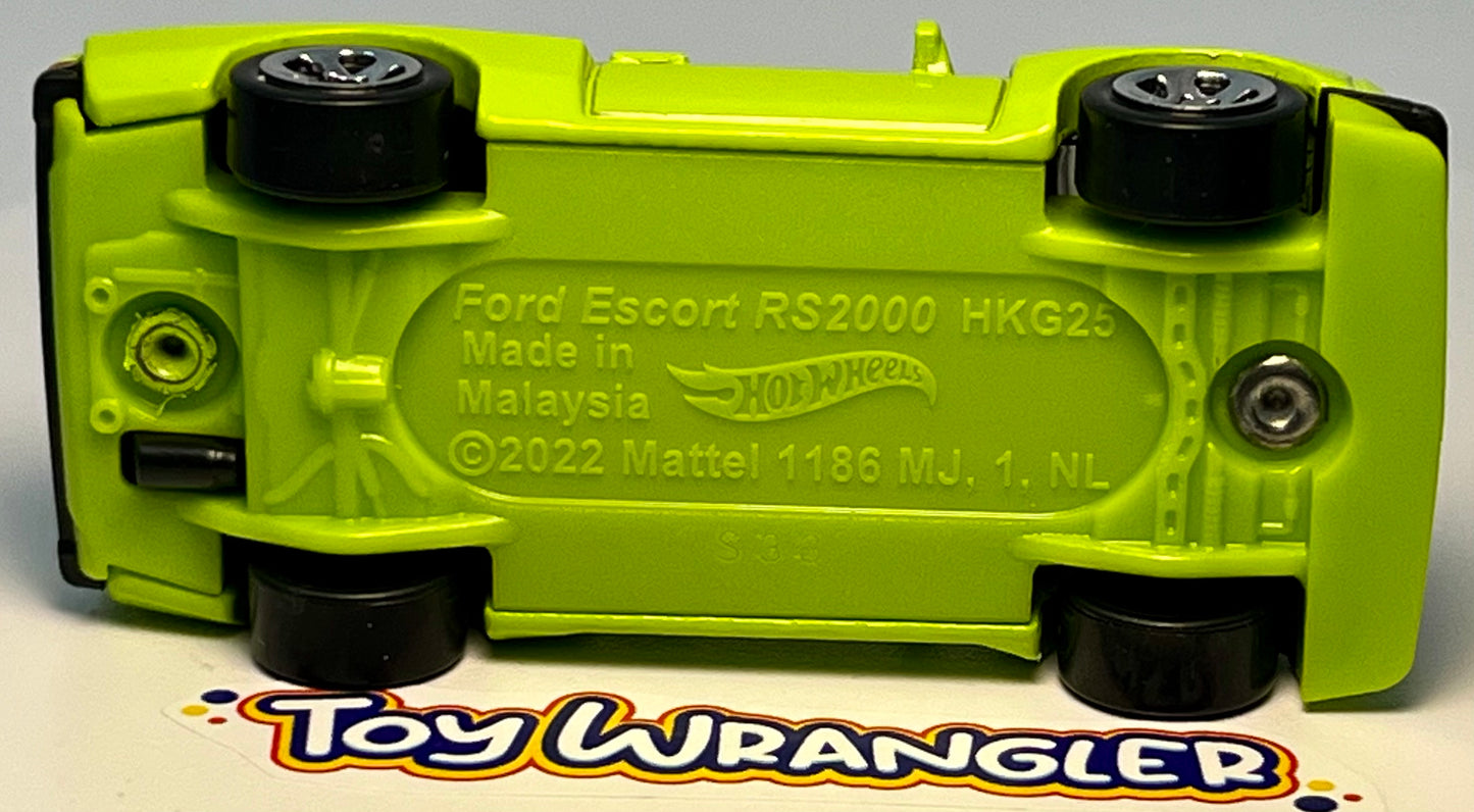 Hot Wheels Ford Escort RS2000 (Neon Green) Retro Racers with Protector