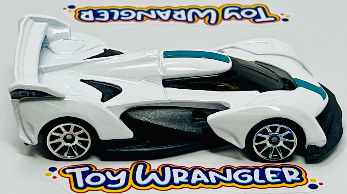 Hot Wheels McLaren Solus GT (White) with Protector