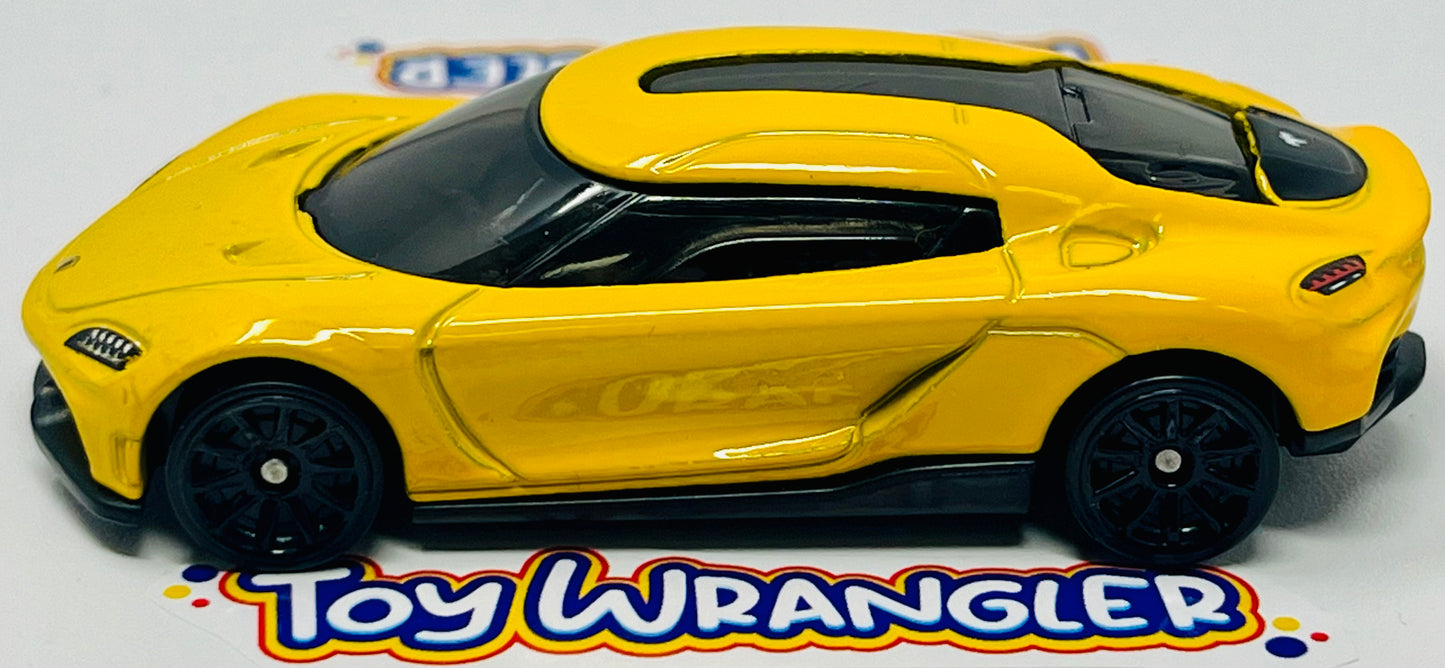 Hot Wheels Koenigsegg Gemera (Yellow)