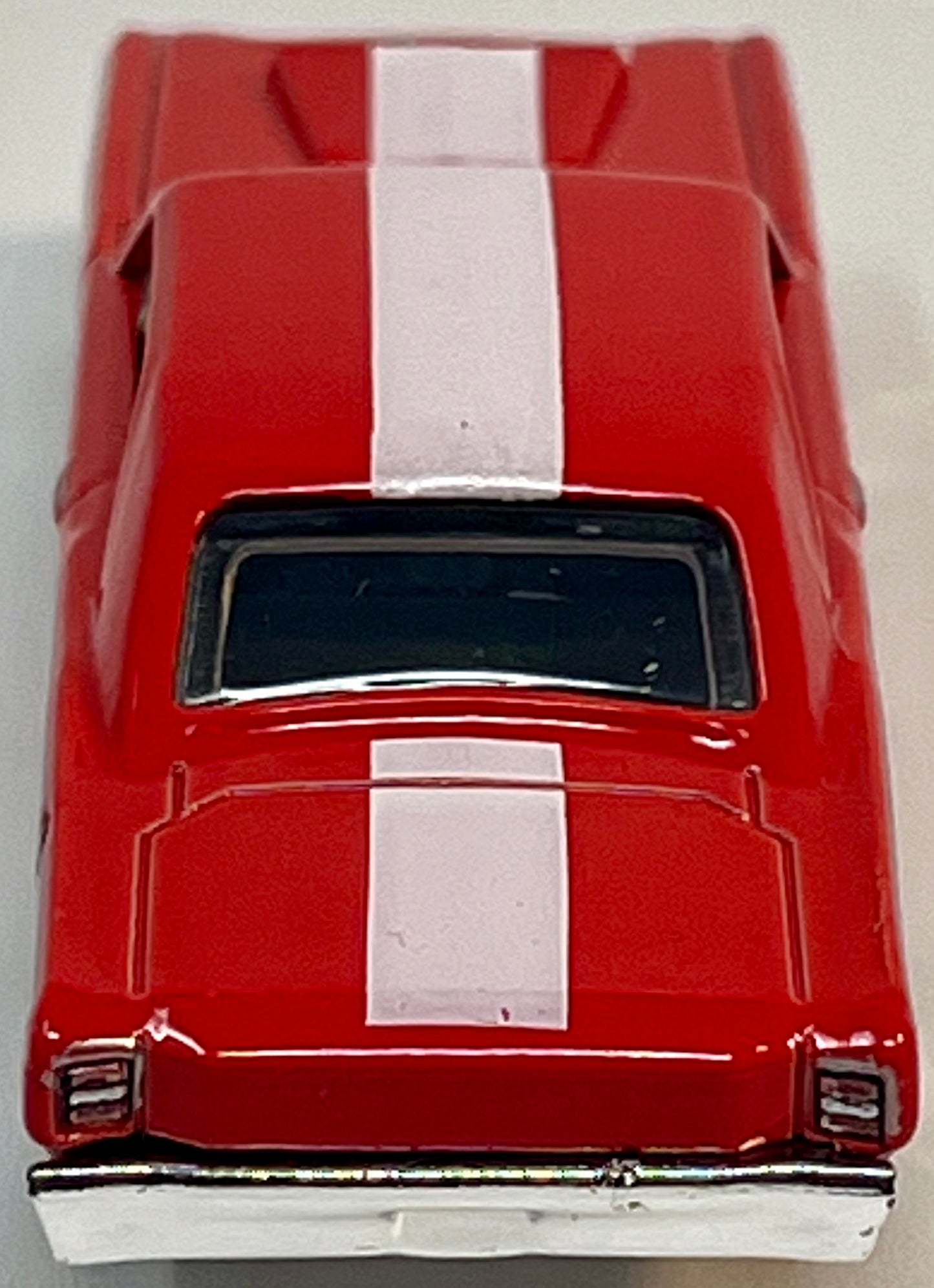 Hot Wheels MOPAR '68 Dodge Dart with Protector