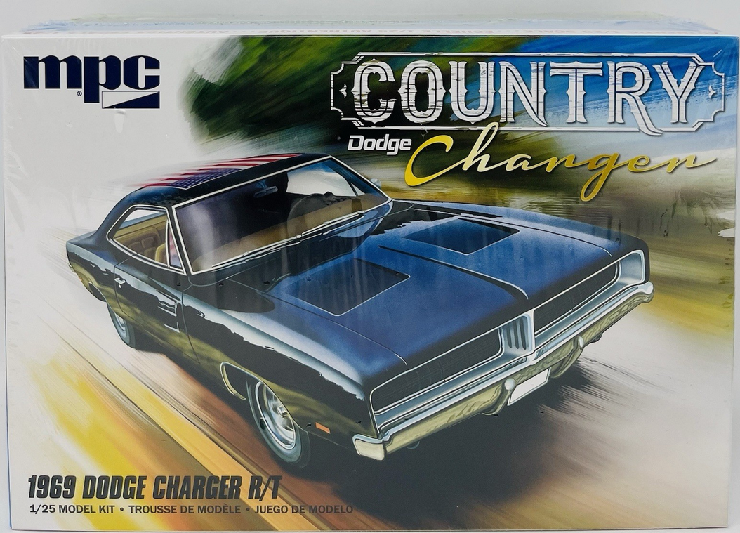 MPC "1969 Country Dodge Charger R/T " 1:25 Scale Model Kit #MPC878M Sealed