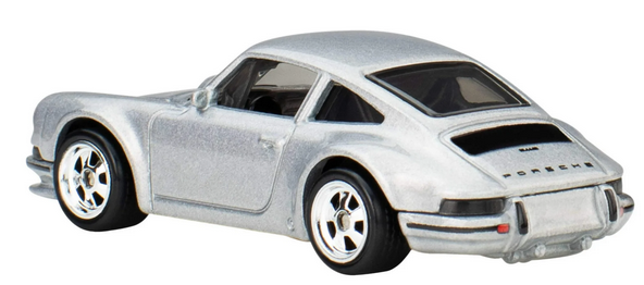 Hot Wheels Premium Top Gun '71 Porsche 911 Pop Culture Real Riders 1:64 Scale