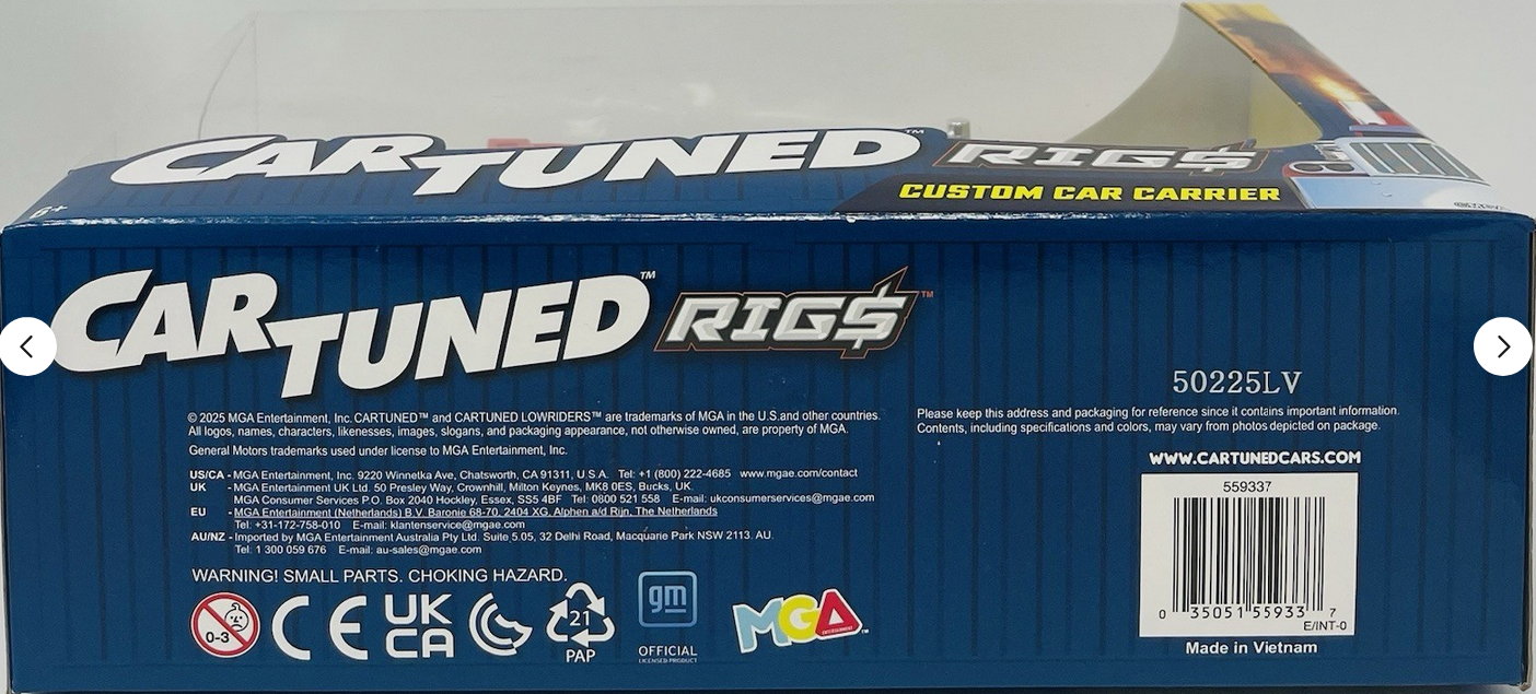 Car Tuned Rigs Custom Car Carrier w/ 2 Vehicles ‘87 Chevy C10 & ‘90 Chevy 454 SS
