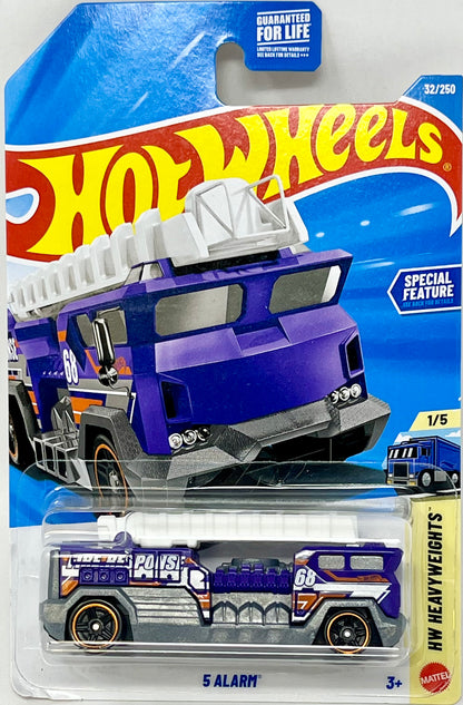 Hot Wheels 5 Alarm Purple 32/250 HW Heavy Weights 1/5 1:64 Scale 3+ Years