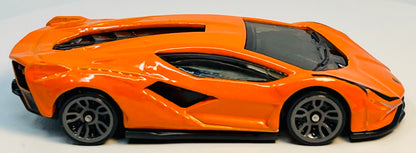 Hot Wheels Lamborghini Sian FKP 37 (Orange) with Protector