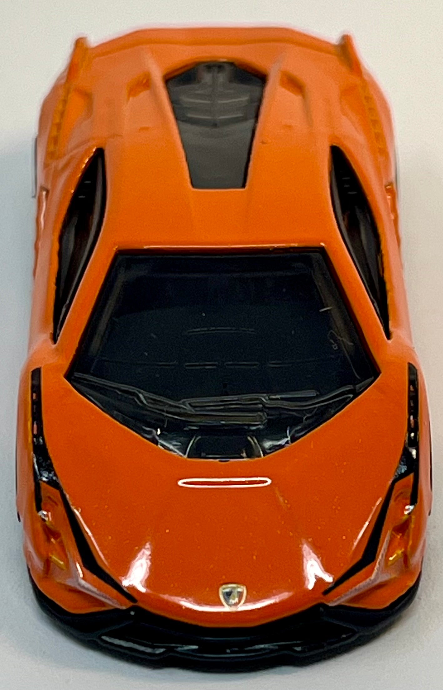 Hot Wheels Lamborghini Sian FKP 37 (Orange) with Protector
