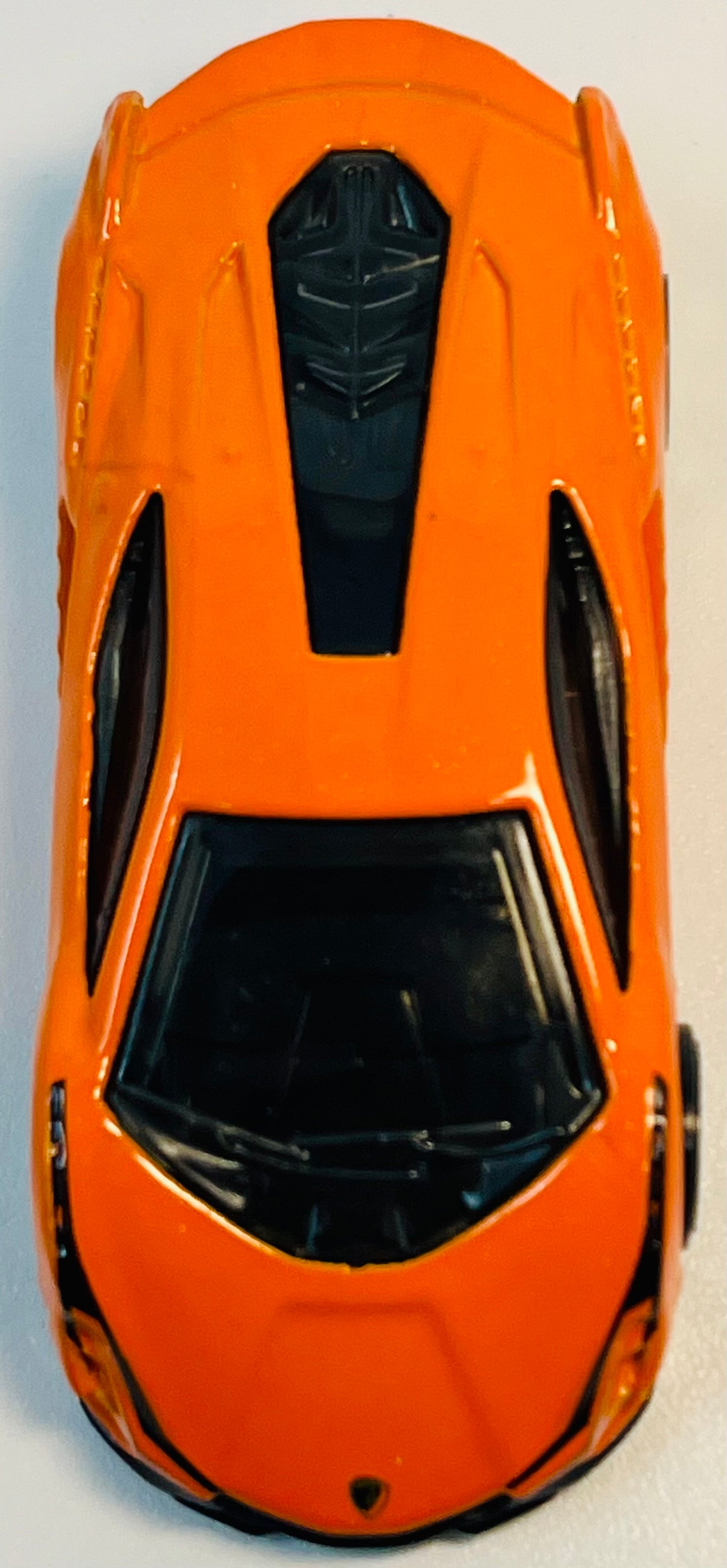 Hot Wheels Lamborghini Sian FKP 37 (Orange) with Protector
