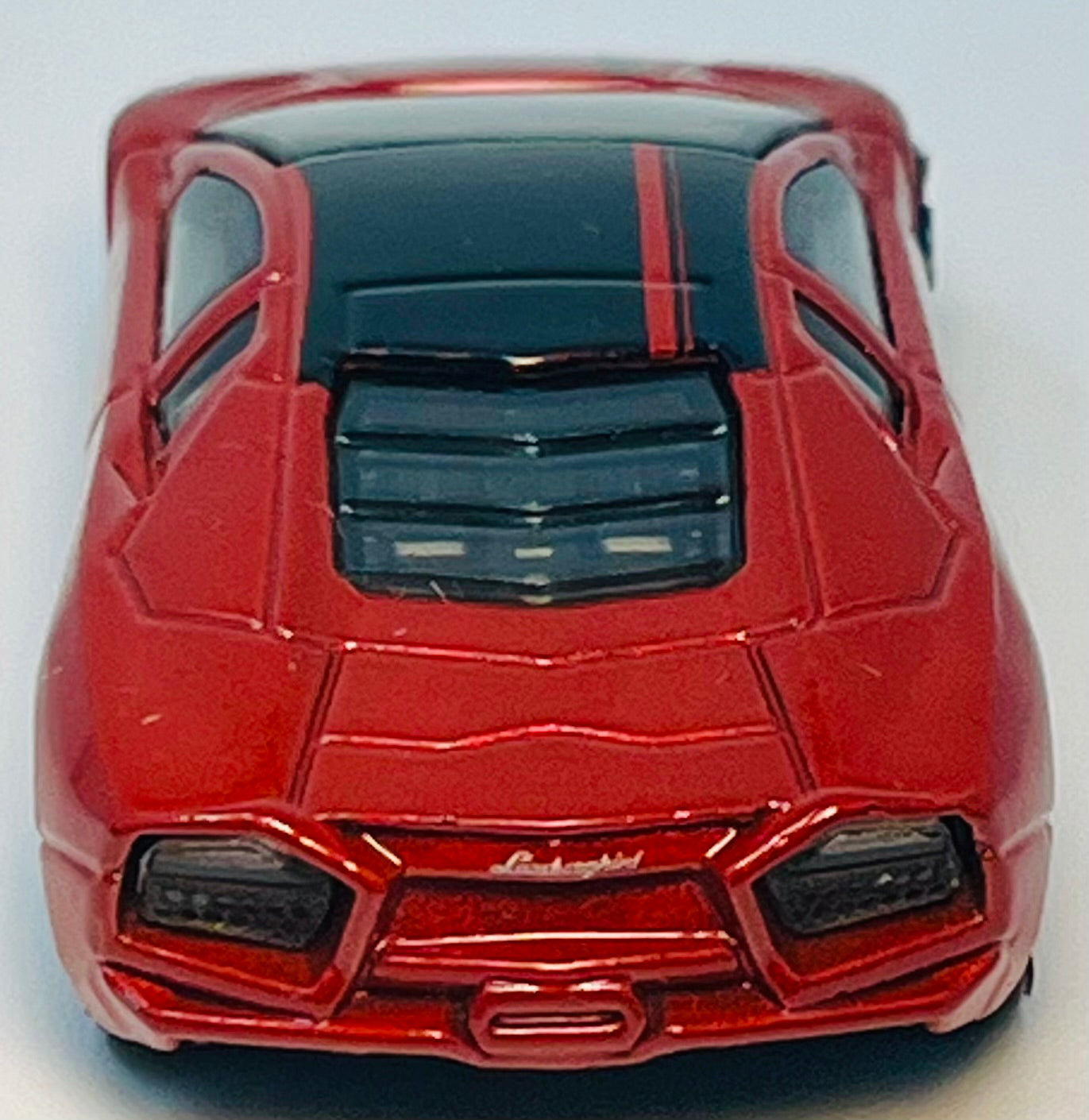 Hot Wheels Lamborghini Reventon Exotics (red) with Protector