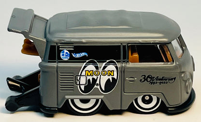 Hot Wheels Kool Kombi, Surf's Up (Gray) Moon Eyes with Protector