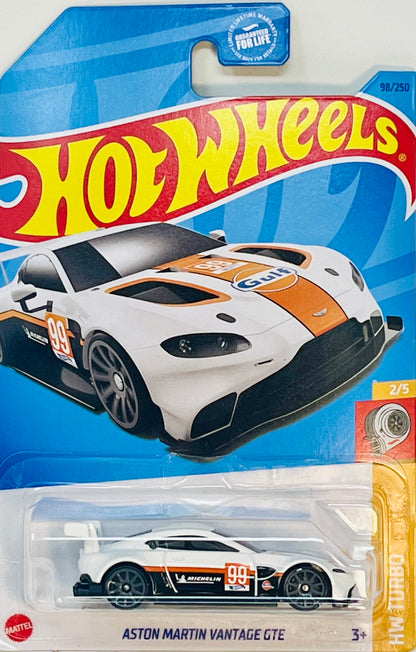 Hot Wheels Aston Martin Vantage GTE (White Gulf) with Protector