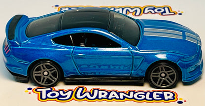 Hot Wheels Ford Shelby GT350R (Blue) Muscle Mania with protector