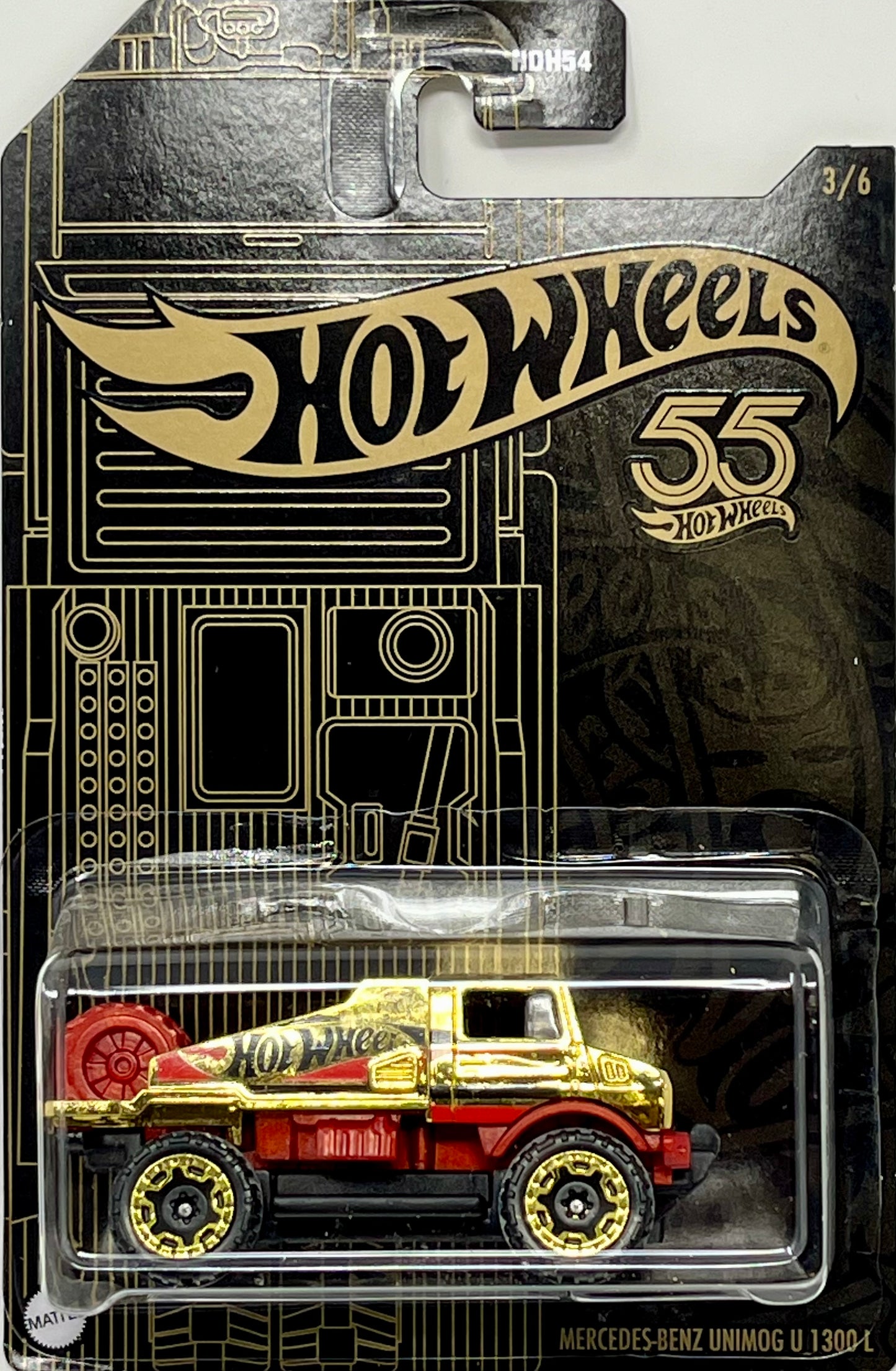 Hot Wheels Mercedes Benz Unimog U 1300 L Pearl and Chrome with Protector
