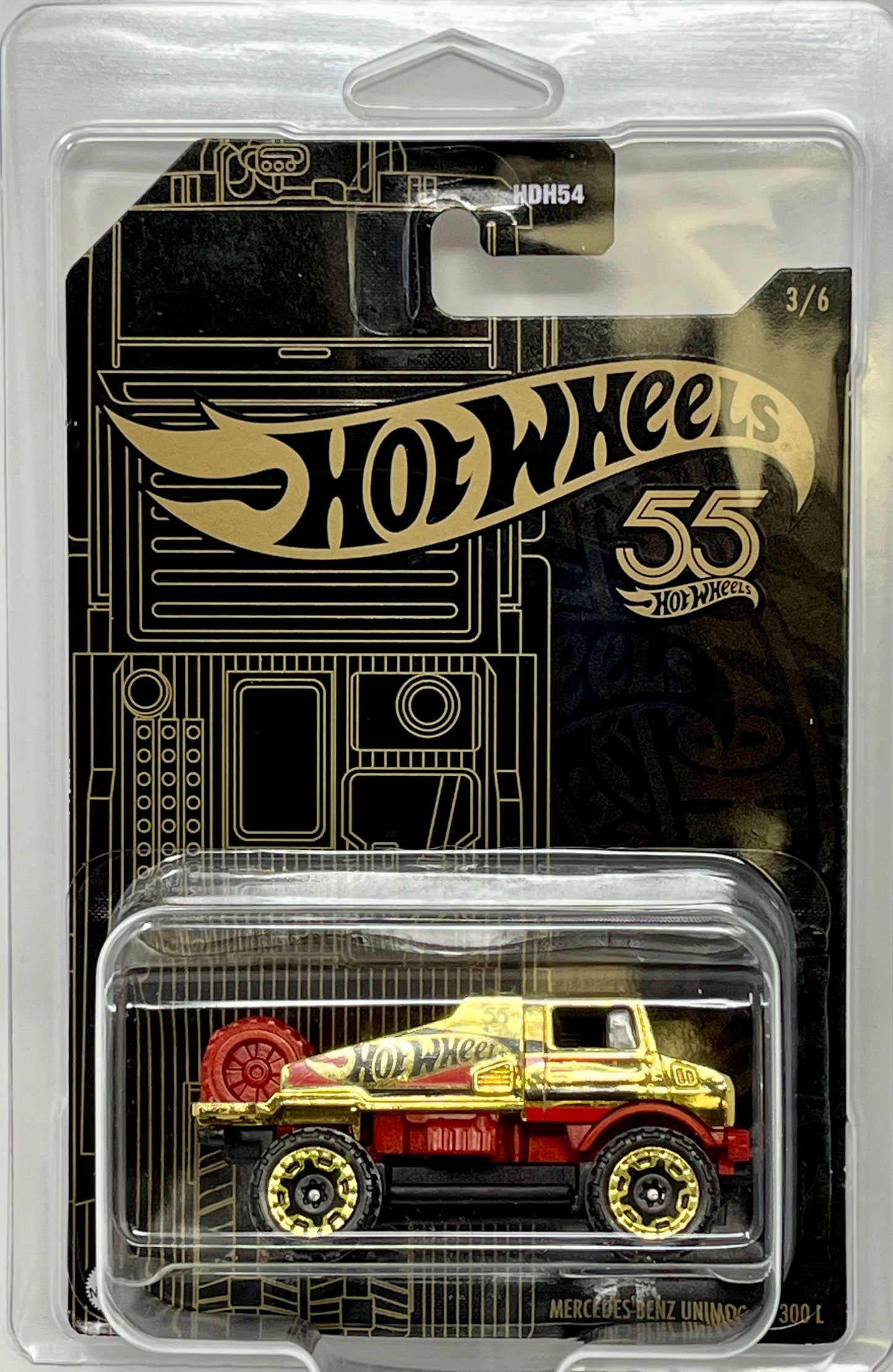Hot Wheels Mercedes Benz Unimog U 1300 L Pearl and Chrome with Protector