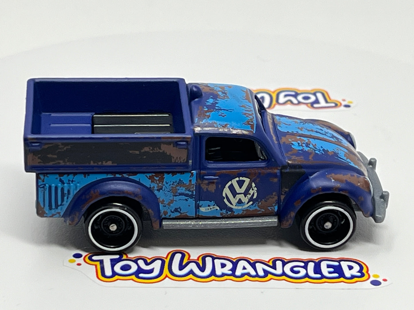 Hot Wheels Blue '49 Volkswagen Beetle Pickup With Protector