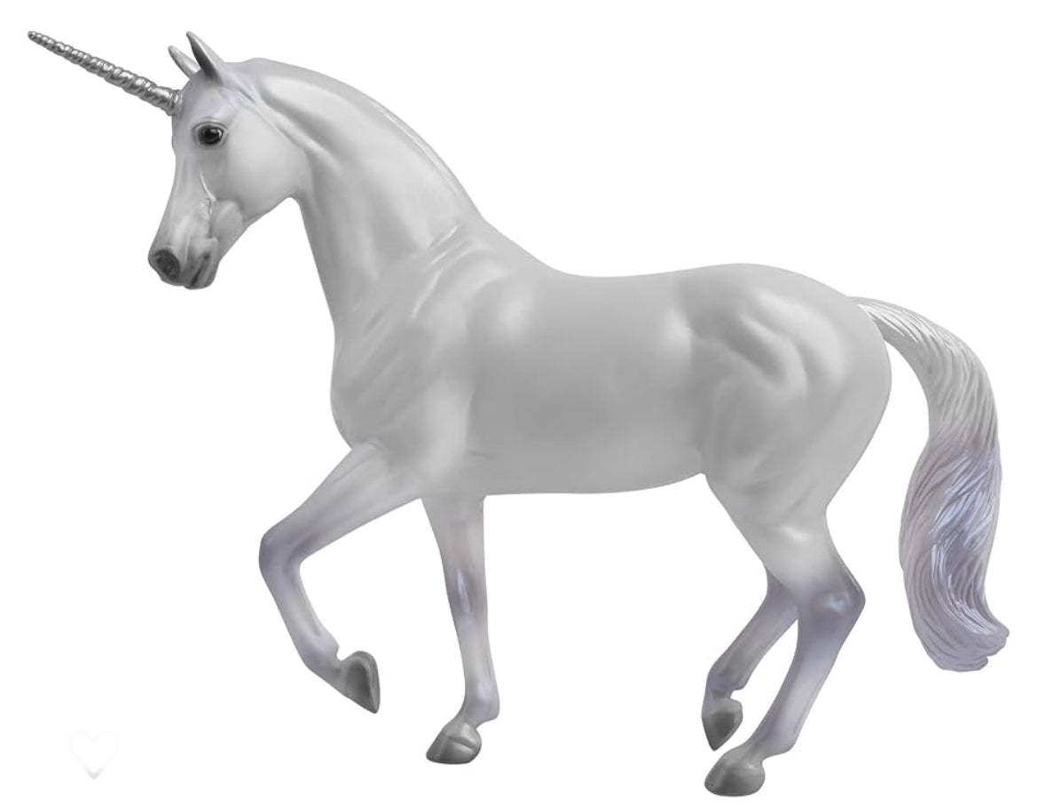 Breyer Horses Freedom Series Lysander Unicorn | Horse Toy | 9.75" x 7" | 1:12 Scale | Model #62068, Silver