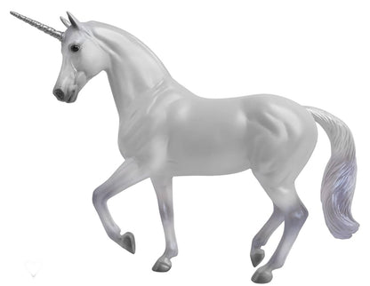 Breyer Horses Freedom Series Lysander Unicorn | Horse Toy | 9.75" x 7" | 1:12 Scale | Model #62068, Silver
