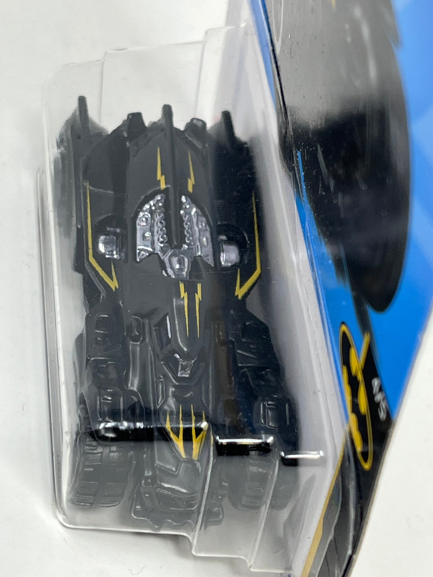 Hot Wheels Batman Arkham Knight Batmobile, Batman 4/5 [Black] 149/250