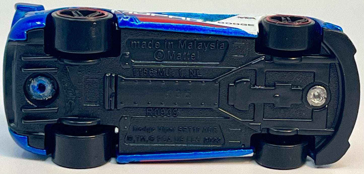 Hot Wheels MOPAR Dodge Viper SRT10 ACR with Protector