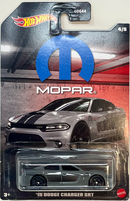 Hot Wheels MOPAR '15 Dodge Charger SRT with Protector