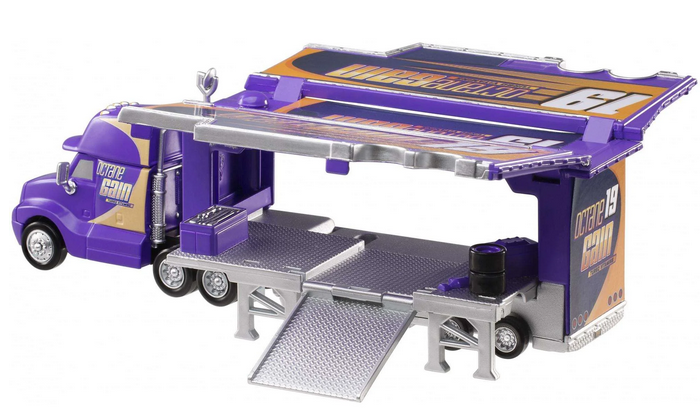Disney/Pixar Cars 3 Bobby Swift's Hauler Die-cast Vehicle