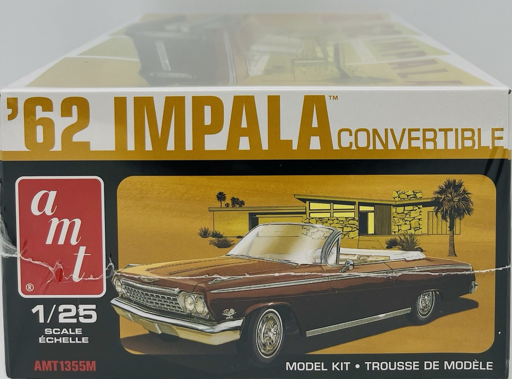 AMT 1/25 Scale 1962 Chevy Impala SS Convertible Plastic Model Kit AMT1355M