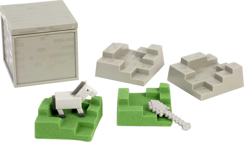 Mattel Minecraft Mini Mining Set, Elementals # 4, Spawn Egg Mini Figure and Environment Accessory with Moldable Sand for Added Creativity, Creative, Hands-on Biome Build Toy, Gift for Minecraft Fans