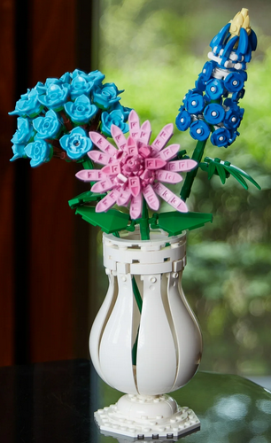 Bricktanicals Blue Bonnet Flower Brick Bulding Set 96 Pcs