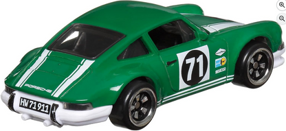 Hot Wheels 1971 Porsche 911 Green Vintage Racing Club 5/6