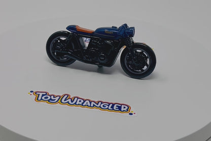 Hot Wheels Honda CB750 Cafe Blue seat with Protector